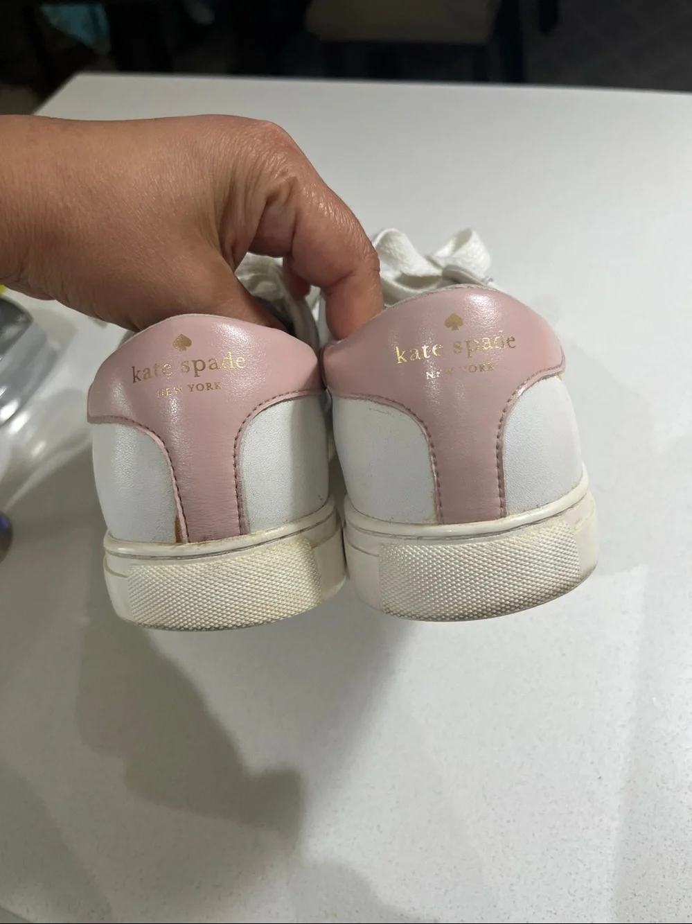♠️Kate Spade Iggy Low Top Court Sneakers White / Rose Smoke Pink sz8